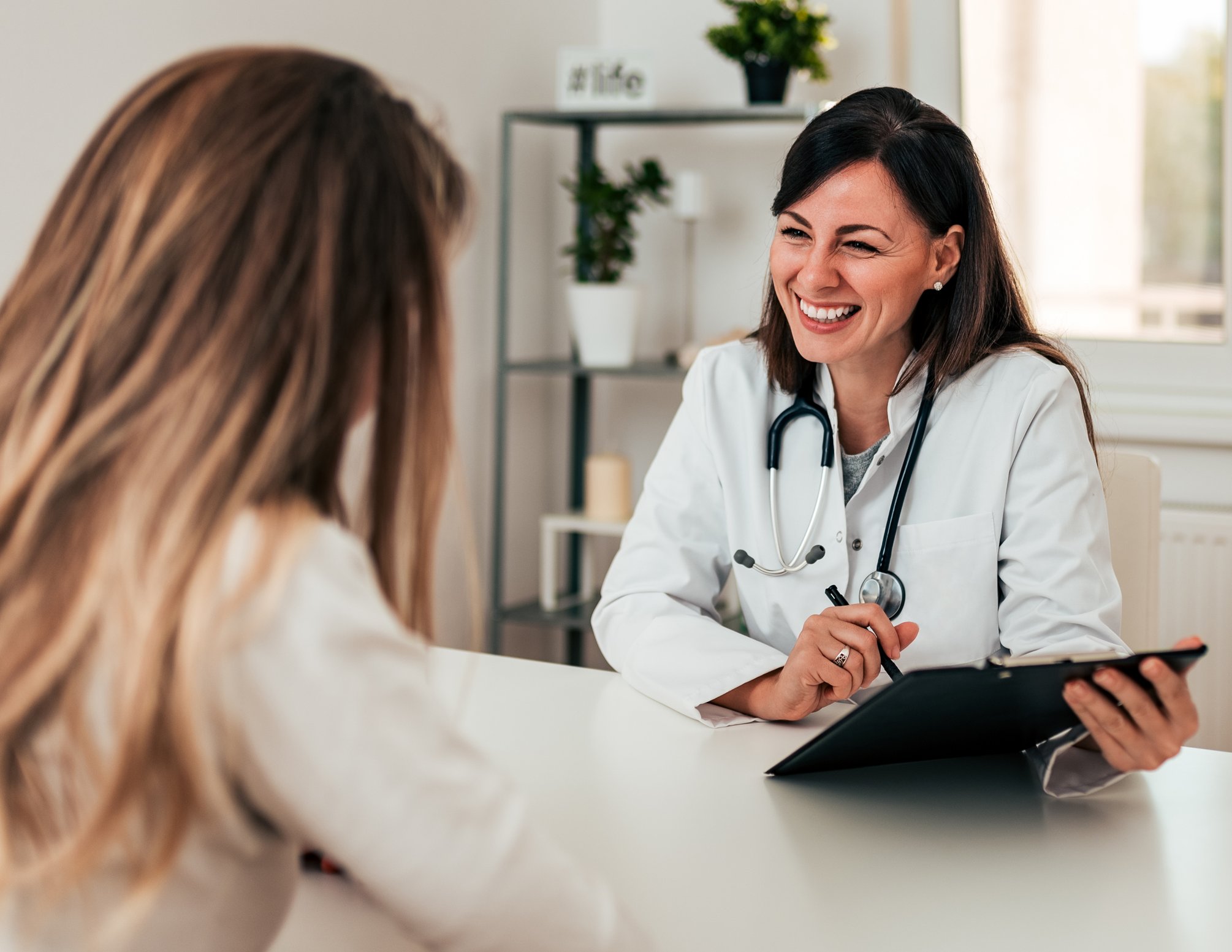 How to write a compliant and effective job description in healthcare - Guide